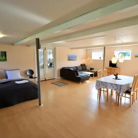 Den Gamle Stald Apartment *